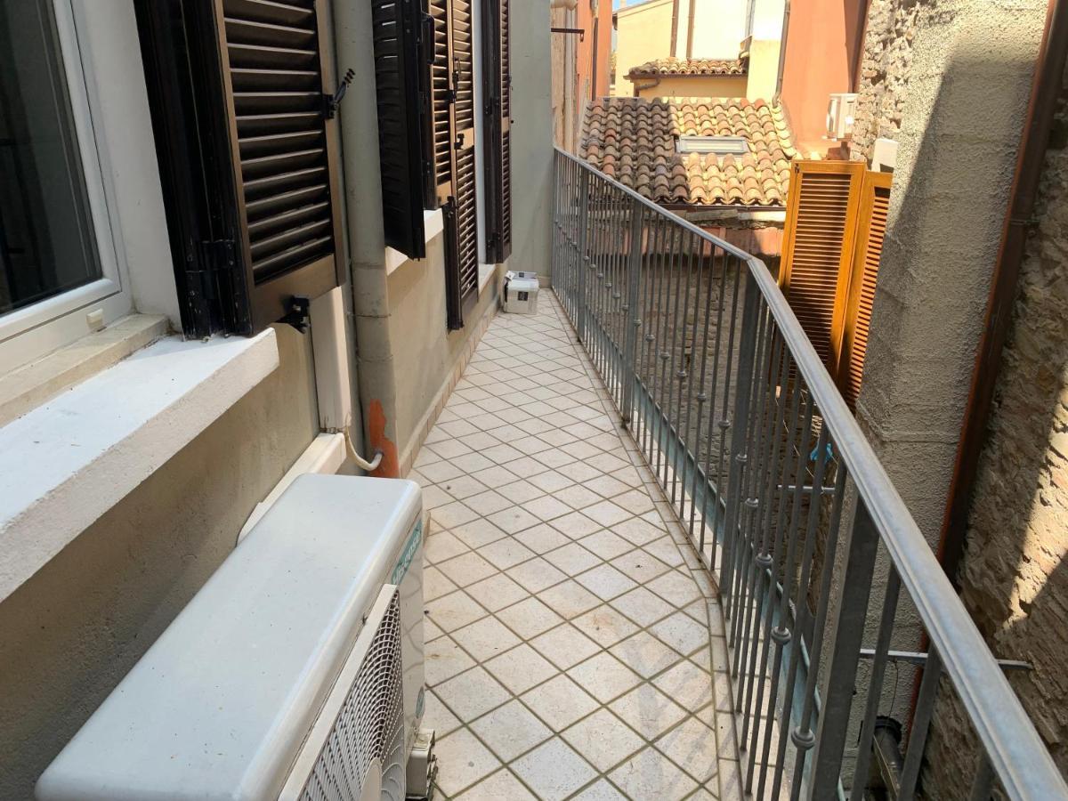 Casa Tangerina Apartment Pesaro Exterior foto